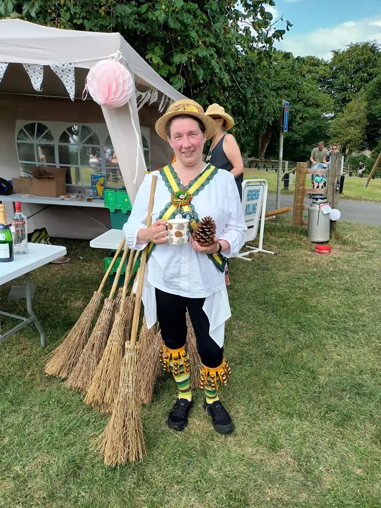 Leek Morris recent photo 37