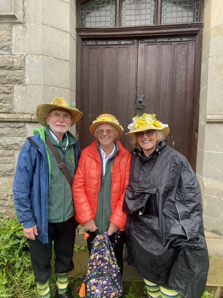 Leek Morris recent photo 96