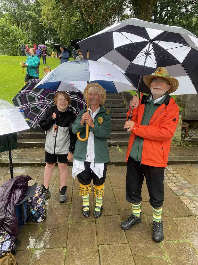 Leek Morris recent photo 104
