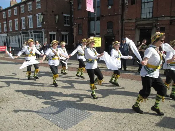 Leek Morris archive photo 16