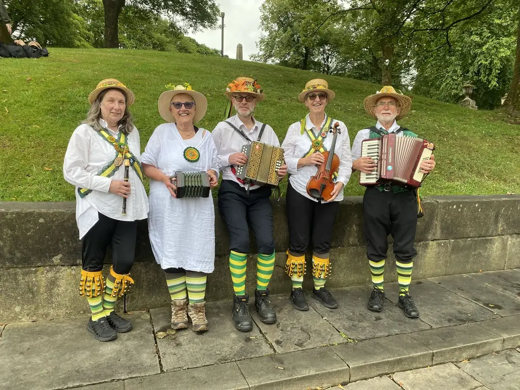 Leek Morris recent photo 33