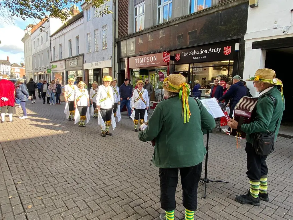 Leek Morris recent photo 88
