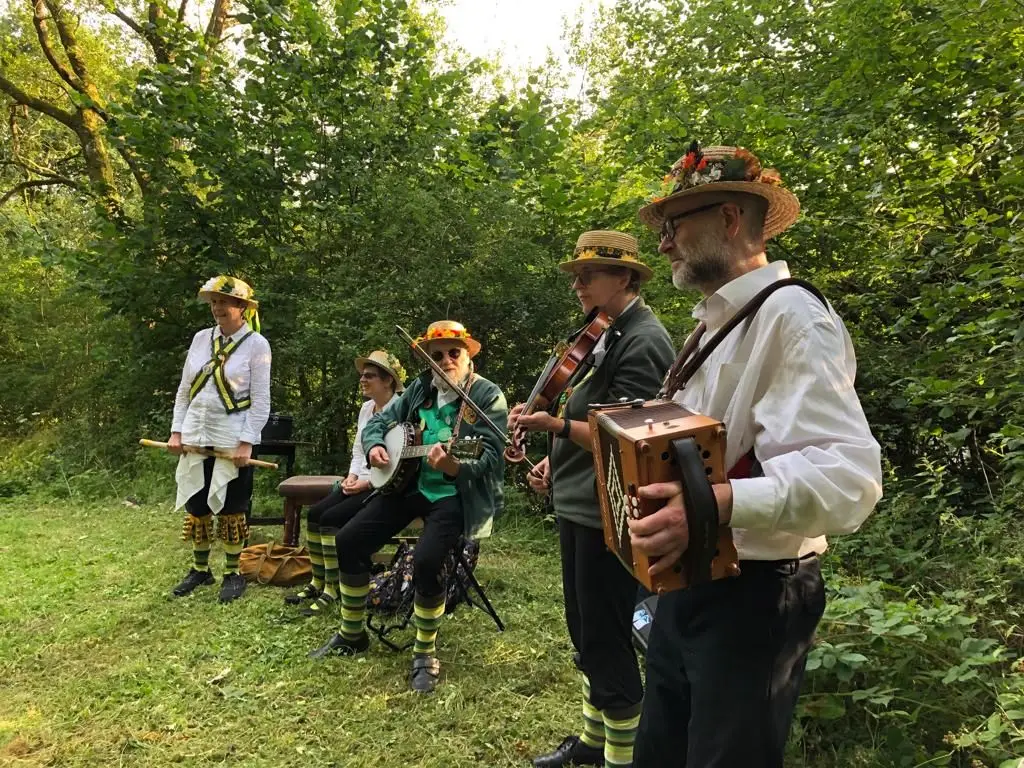 Leek Morris recent photo 101
