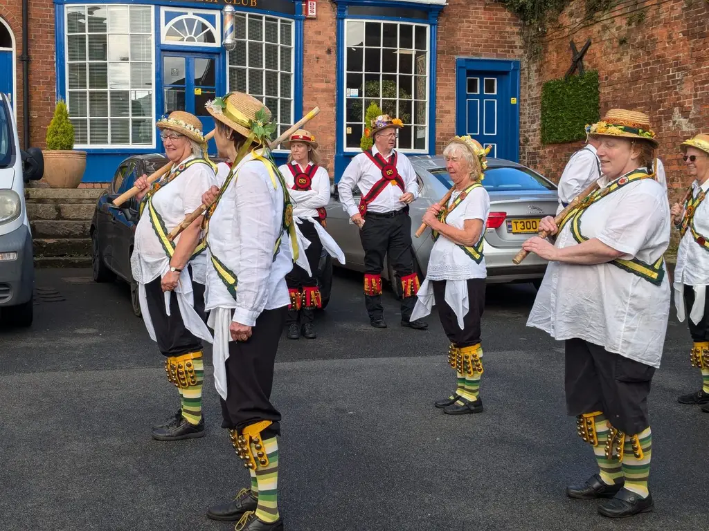 Leek Morris recent photo 55
