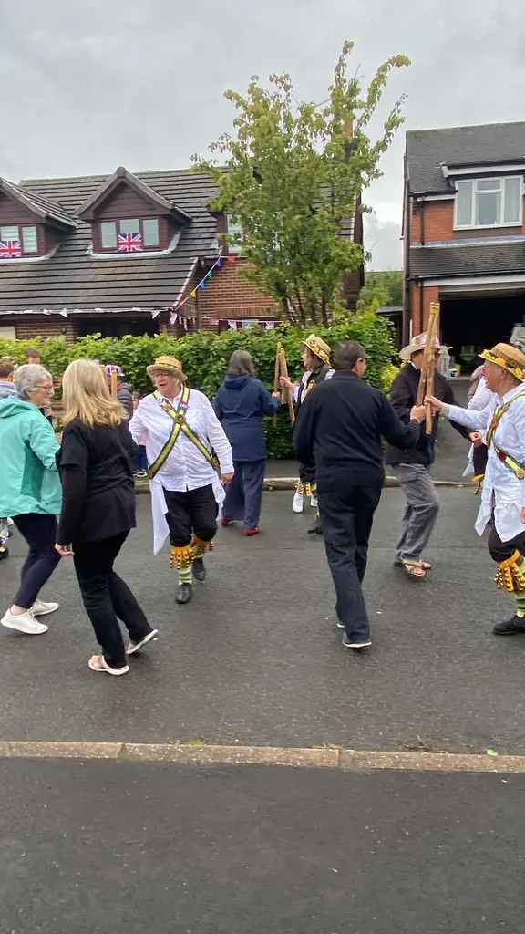 Leek Morris recent photo 133