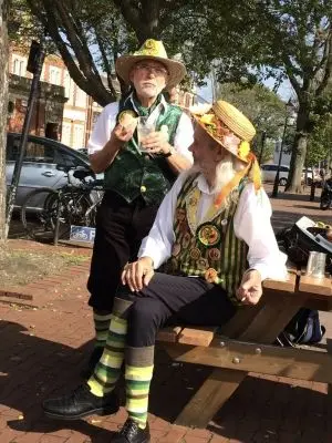 Leek Morris archive photo 17