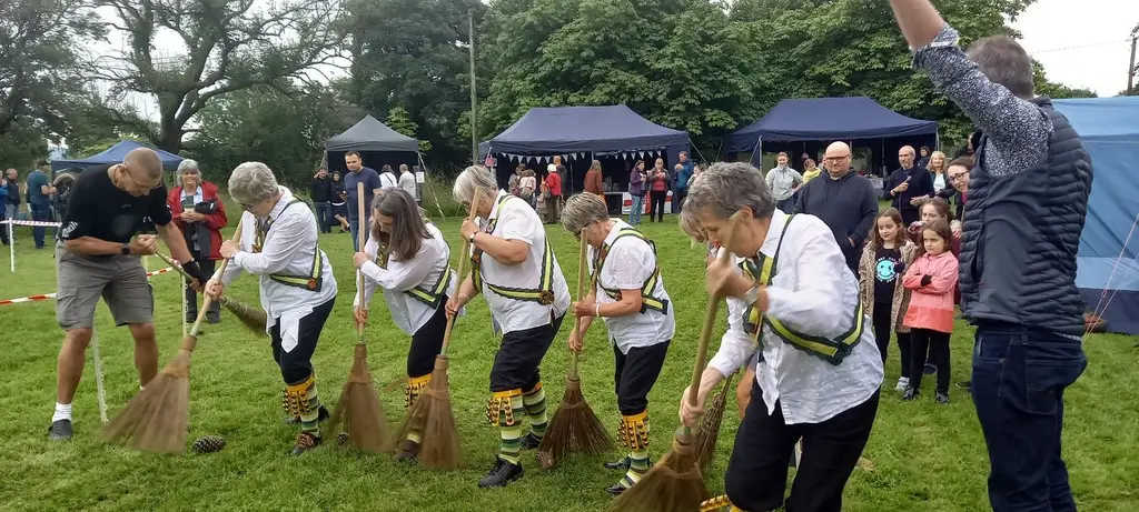 Leek Morris recent photo 72