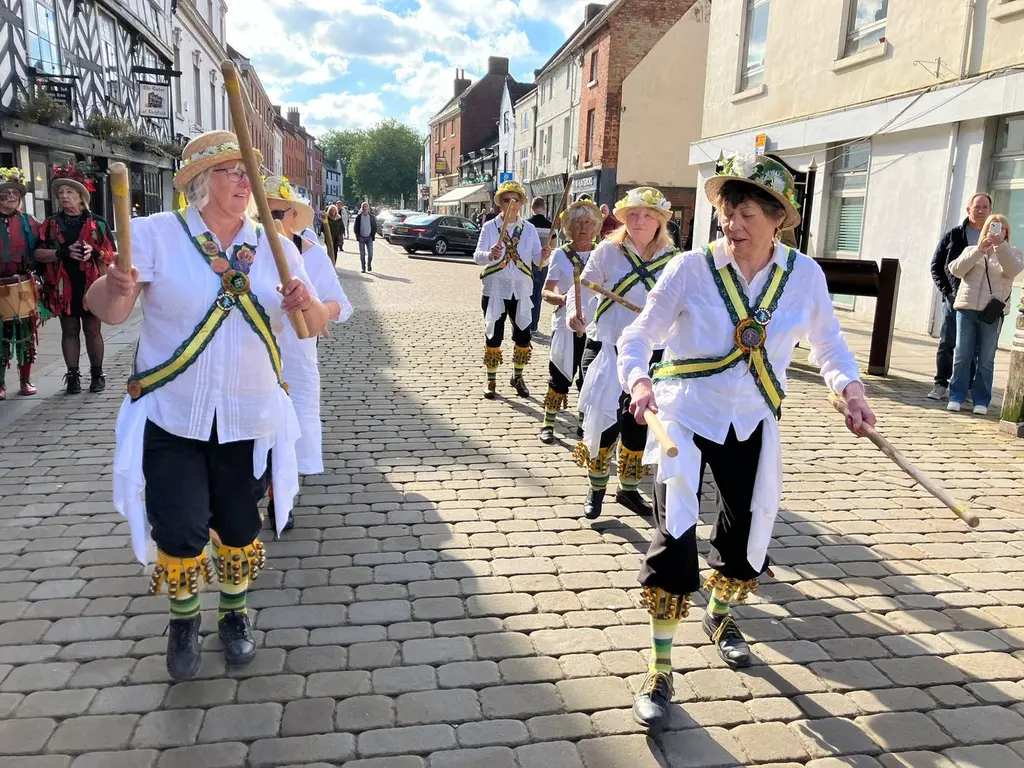 Leek Morris recent photo 61