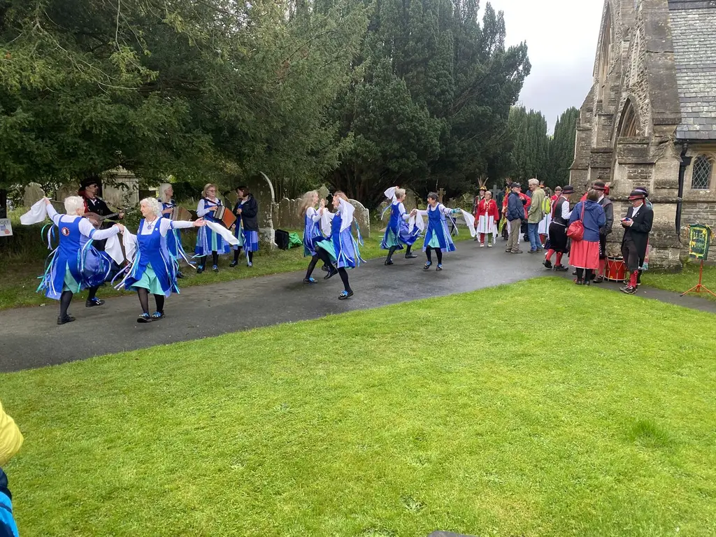 Leek Morris recent photo 95