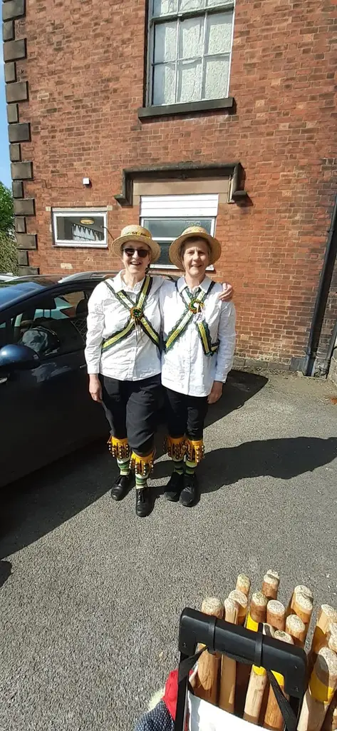Leek Morris recent photo 107