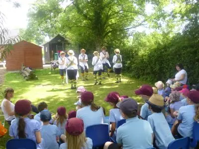 Leek Morris archive photo 4
