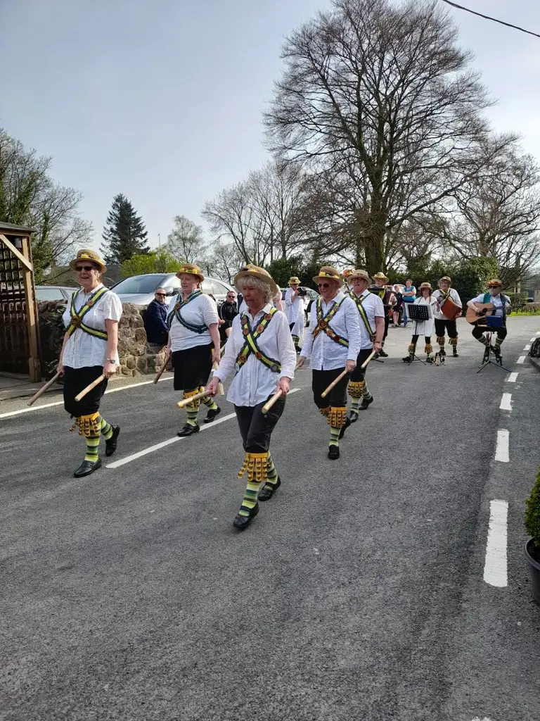 Leek Morris recent photo 141