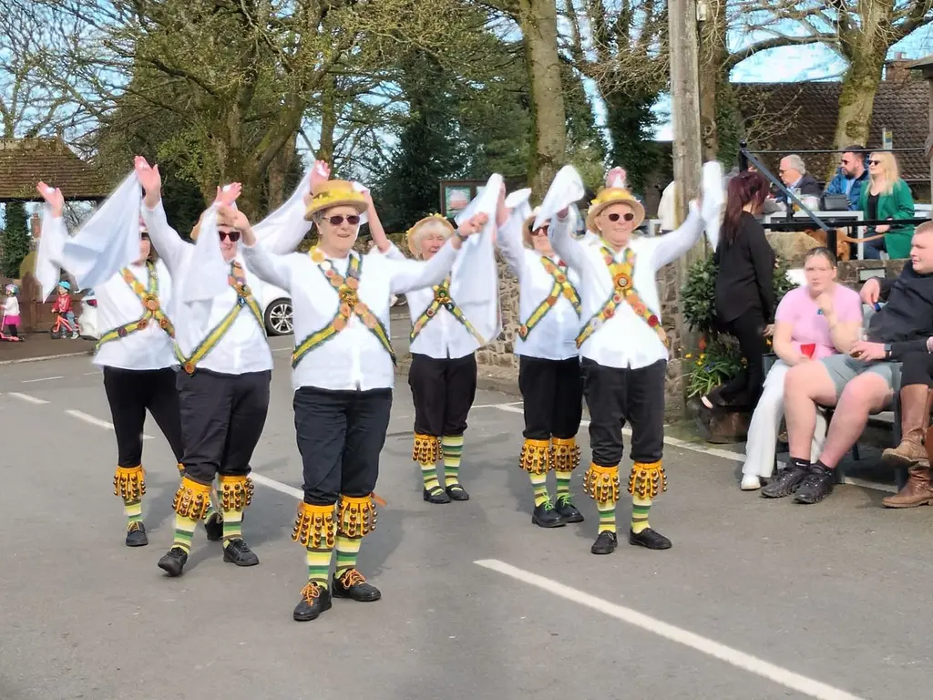 Leek Morris recent photo 4