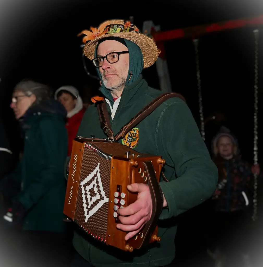 Leek Morris recent photo 12