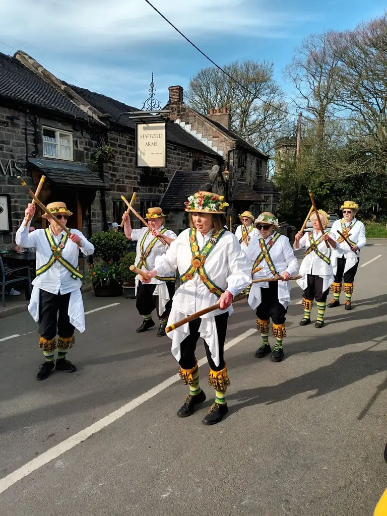 Leek Morris recent photo 3