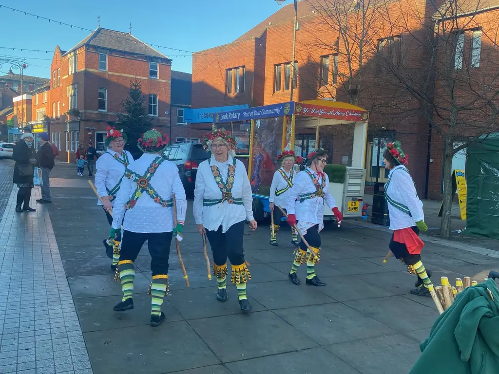 Leek Morris recent photo 150